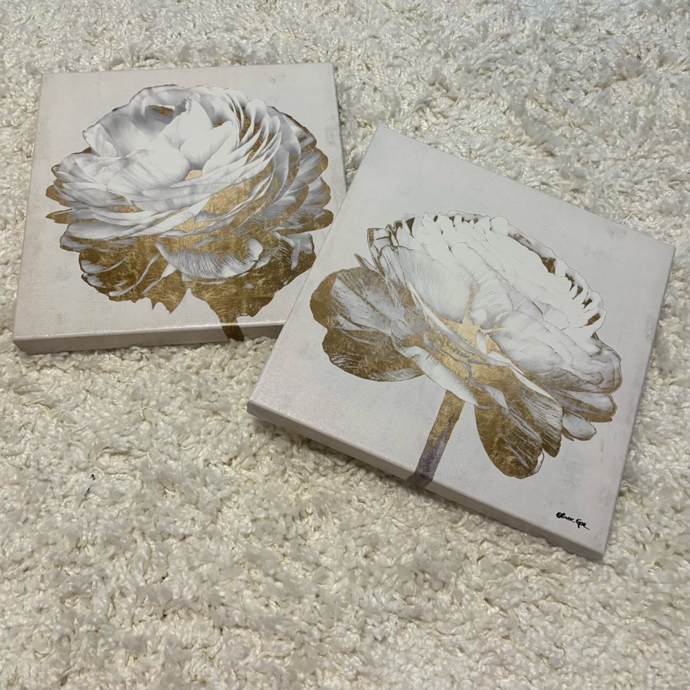 Set of Glam Oliver Gal Rose Floral Canvas Art in Gold and White